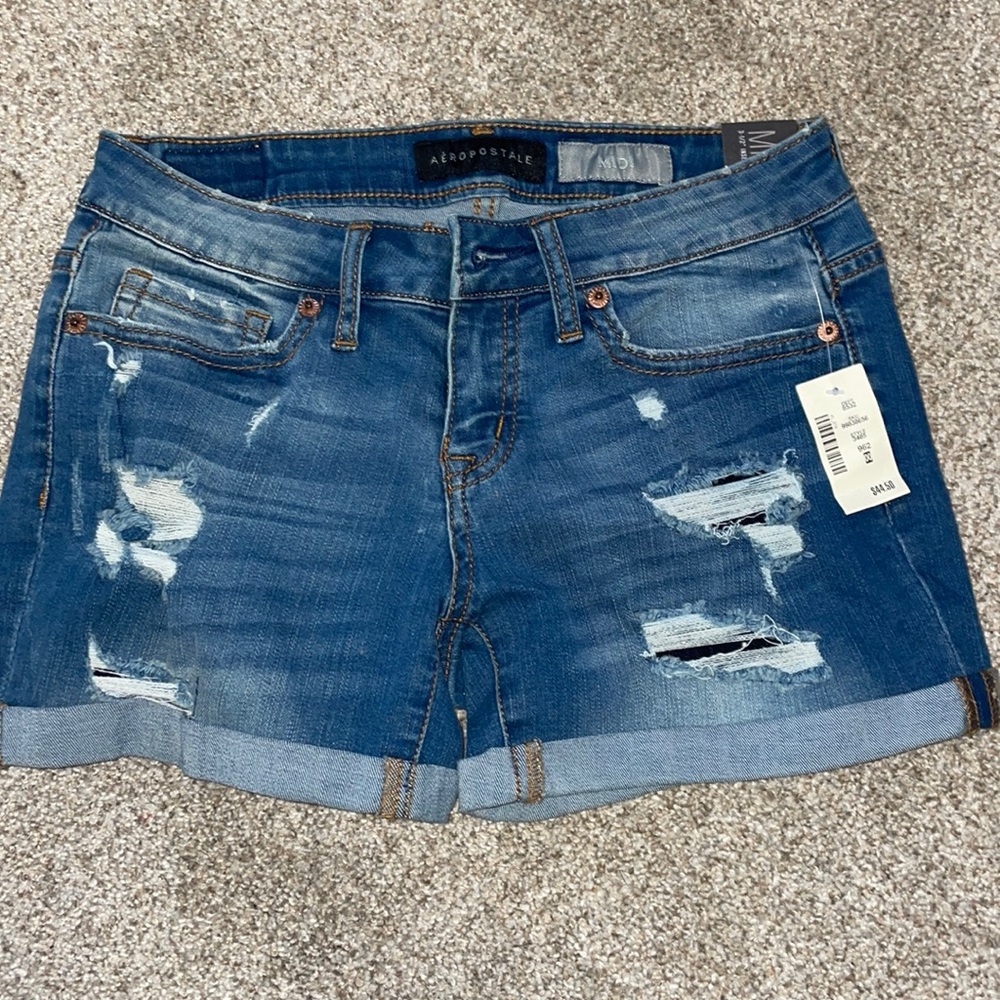 TAGS Aeropostale Jean shorts not ever worn 00